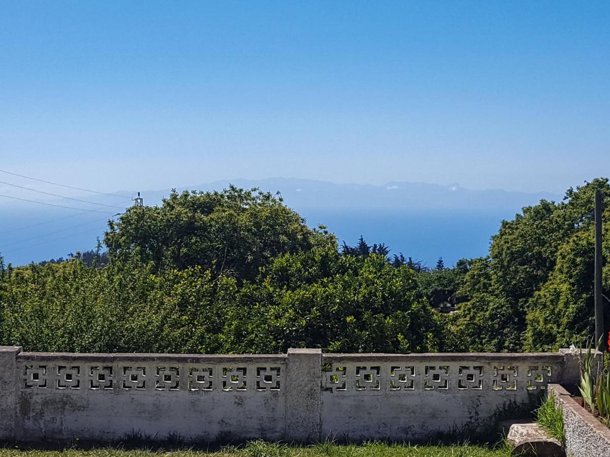 Maison Mialon: Country House Amidst Of Nature La Esperanza  Exteriér fotografie